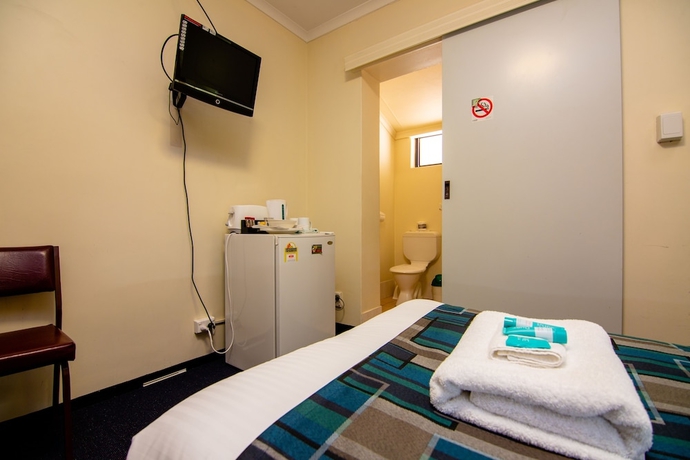 Imagen de la habitación del Hotel Windsor Gardens Caravan Park. Foto 12