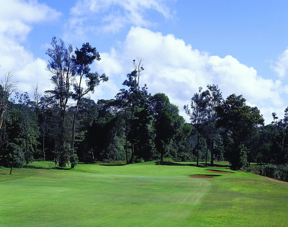 Imagen de los exteriores del Hotel Windsor Golf and Country Club. Foto 7