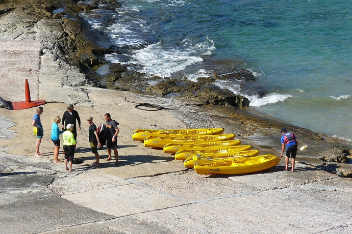 Imagen de los exteriores del Hotel Windsor, HERMANUS. Foto 11