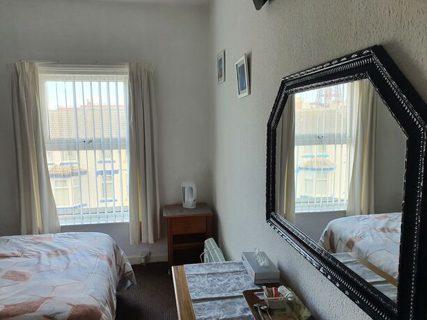 Imagen general del Hotel Windsor House. Foto 3