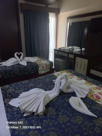 Imagen general del Hotel Windsor Luxor. Foto 21