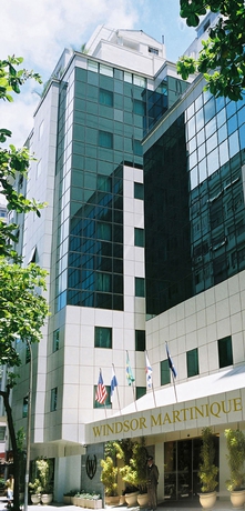 Imagen de la piscina del Hotel Windsor Martinique Copacabana. Foto 15