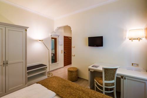 Imagen de la habitación del Hotel Windsor Merano and Suites. Foto 3