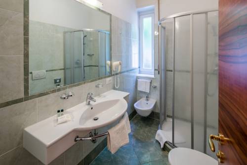 Imagen de la habitación del Hotel Windsor Merano and Suites. Foto 5