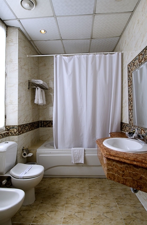 Imagen de la habitación del Hotel Windsor Palace Luxury Heritage Since 1906 By Paradise Inn Group. Foto 9