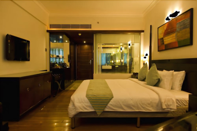 Imagen de la habitación del Hotel Windsor Rajadhani. Foto 13