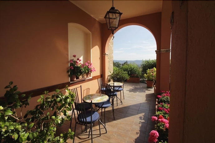 Imagen de los interiores del Hotel Windsor Savoia. Foto 14