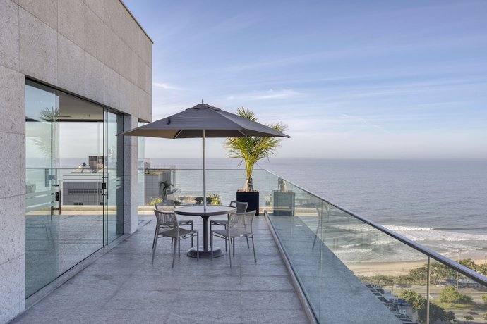 Imagen del bar/restaurante del Hotel Windsor Tower. Foto 6