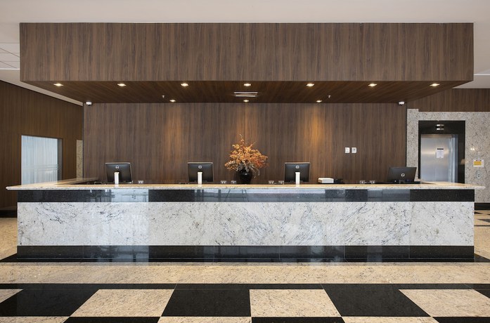 Imagen de los interiores del Hotel Windsor Tower. Foto 17
