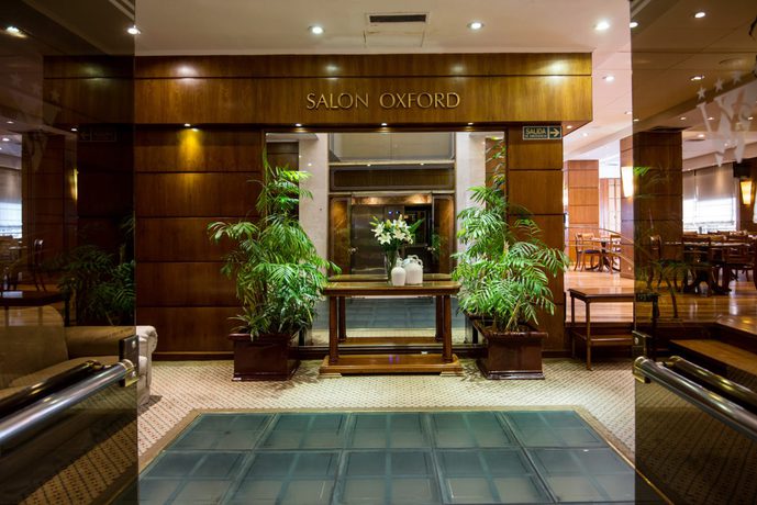 Imagen de los interiores del Hotel Windsor and Tower. Foto 8