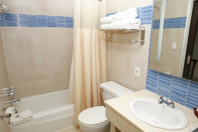 Imagen de la habitación del Hotel Windward Passage. Foto 8