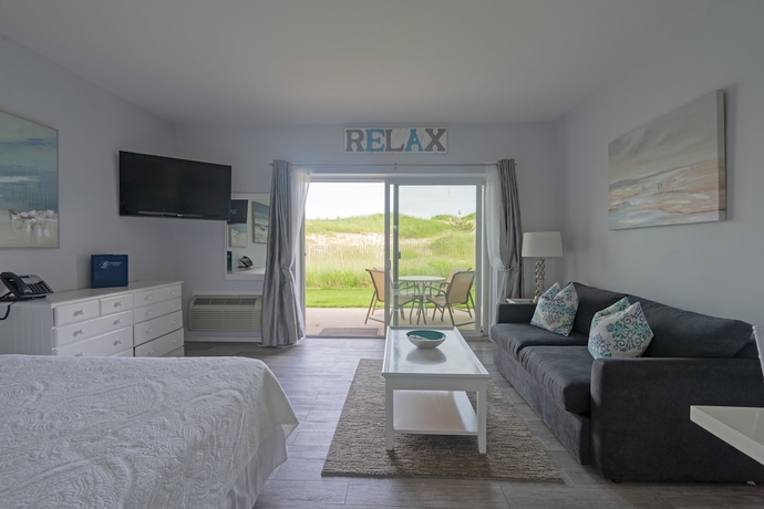 Imagen de la habitación del Hotel Windward Shores Ocean Resort. Foto 6