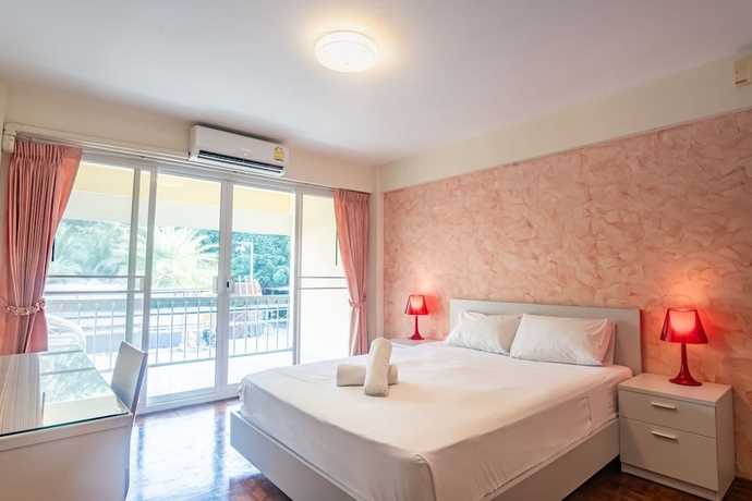 Imagen de la habitación del Hotel Windy Inn. Foto 8