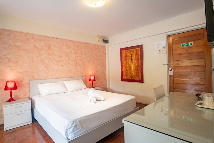 Imagen de la habitación del Hotel Windy Inn. Foto 9