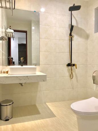Imagen de la habitación del Hotel Windy Quang Binh. Foto 13