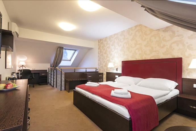 Imagen de la habitación del Hotel Wine Wellness Amande. Foto 6