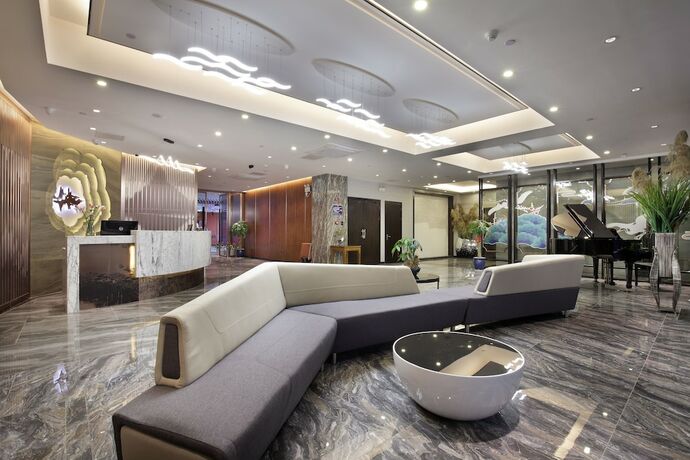 Imagen general del Hotel Wing Guilin - Central Square. Foto 11