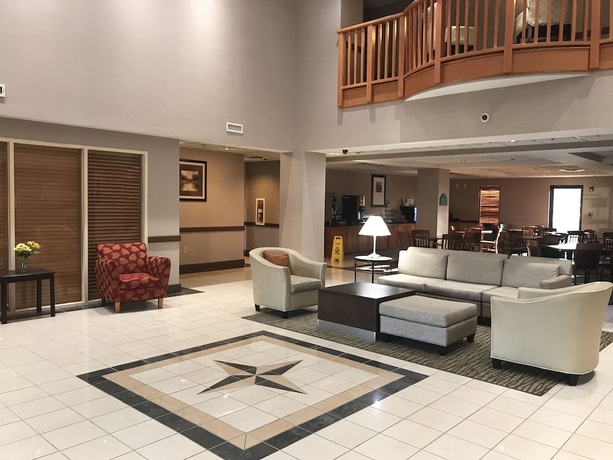 Imagen de los interiores del Hotel Wingate By Wyndham Augusta/fort Eisenhower. Foto 18