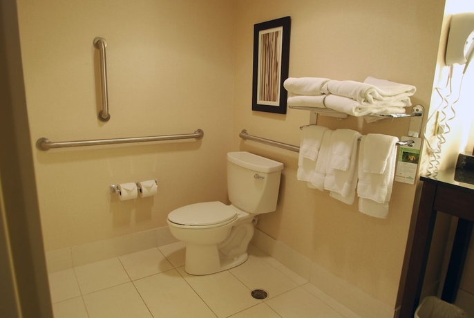 Imagen de la habitación del Hotel Wingate By Wyndham Bismarck. Foto 6