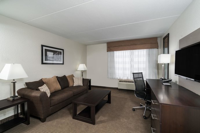 Imagen de la habitación del Hotel Wingate By Wyndham Bowling Green. Foto 15