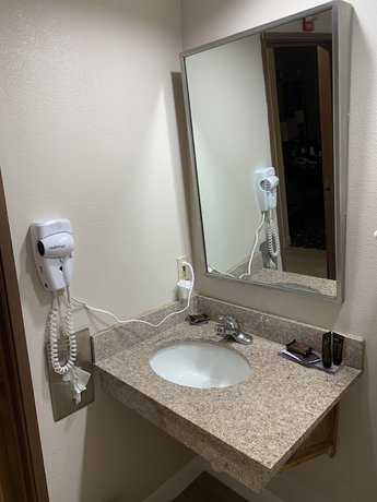 Imagen de la habitación del Hotel Wingate By Wyndham Brighton. Foto 2