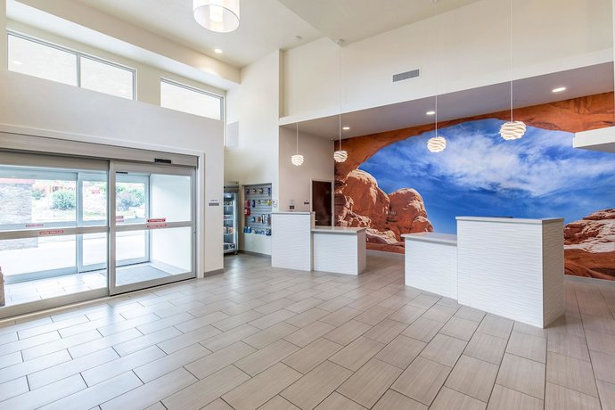 Imagen de los interiores del Hotel Wingate By Wyndham Cedar City. Foto 18