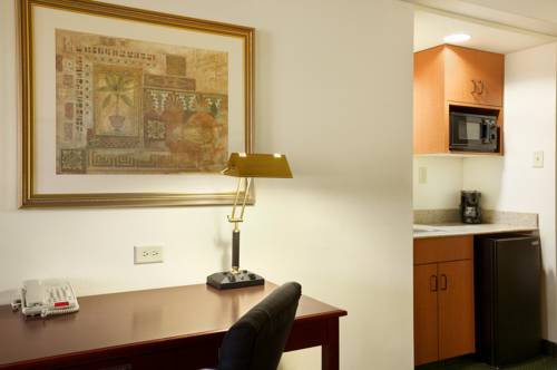 Imagen de la habitación del Hotel Wingate By Wyndham Chesapeake. Foto 12