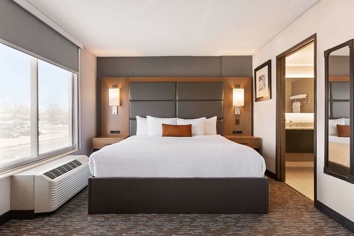 Imagen de la habitación del Hotel Wingate By Wyndham - Cincinnati - Blue Ash. Foto 5