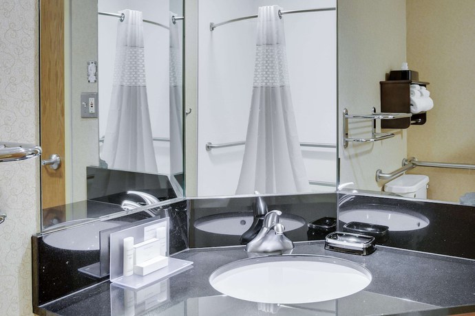 Imagen de la habitación del Hotel Wingate By Wyndham Cranberry. Foto 14