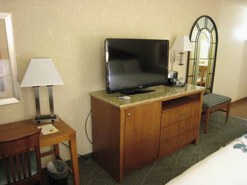 Imagen de la habitación del Hotel Wingate By Wyndham Elkins. Foto 15