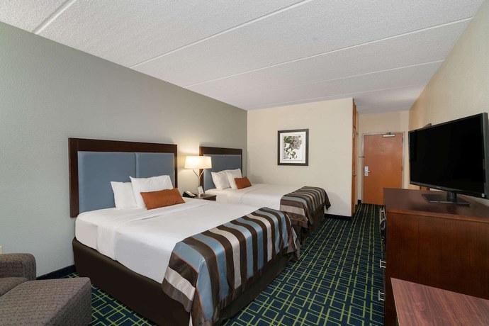 Imagen de la habitación del Hotel Wingate By Wyndham Fletcher At Asheville Airport. Foto 10