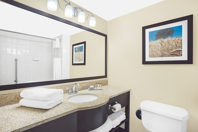 Imagen de la habitación del Hotel Wingate By Wyndham Green Bay/airport. Foto 4