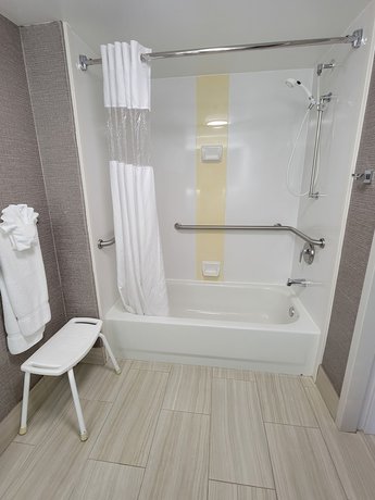 Imagen de la habitación del Hotel Wingate By Wyndham - Greenville-airport. Foto 16