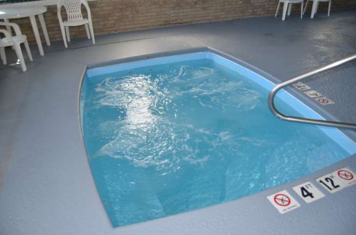 Imagen de la piscina del Hotel Wingate By Wyndham Gunnison Near Western Colorado University. Foto 19