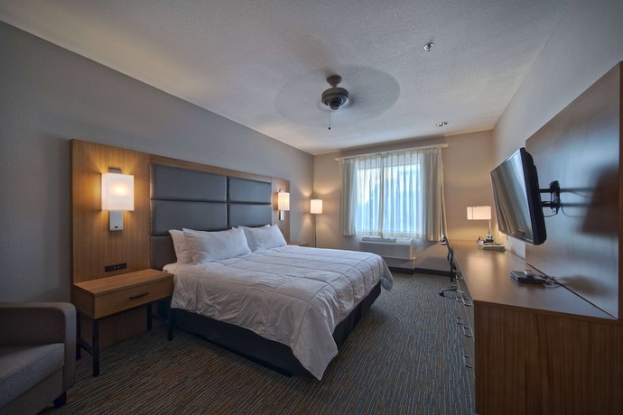 Imagen de la habitación del Hotel Wingate By Wyndham Houston Bush Intercontinental Airport. Foto 3