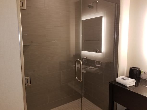 Imagen de la habitación del Hotel Wingate By Wyndham Hurricane/zion National Park. Foto 2