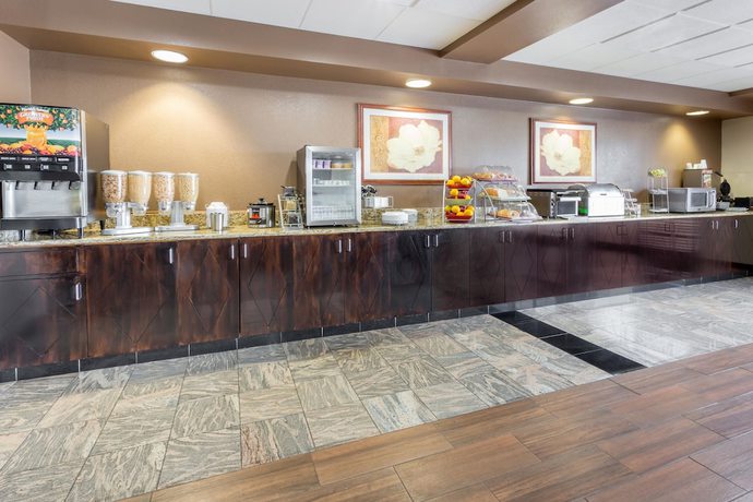 Imagen del bar/restaurante del Hotel Wingate By Wyndham - Joliet. Foto 3