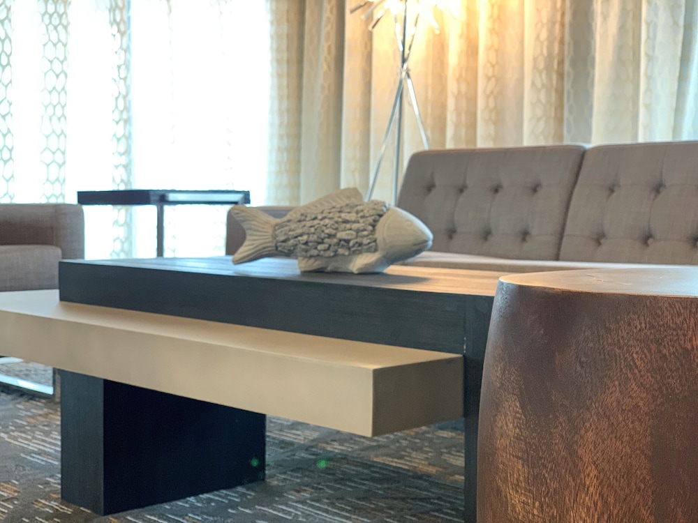 Imagen de los interiores del Hotel Wingate By Wyndham Kanata West Ottawa. Foto 15