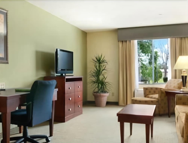 Imagen de la habitación del Hotel Wingate By Wyndham Lafayette Airport. Foto 10