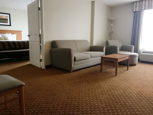 Imagen de la habitación del Hotel Wingate By Wyndham Louisville East. Foto 13