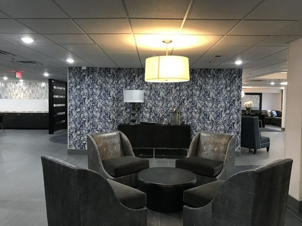 Imagen de los interiores del Hotel Wingate By Wyndham Louisville Fair and Expo. Foto 13