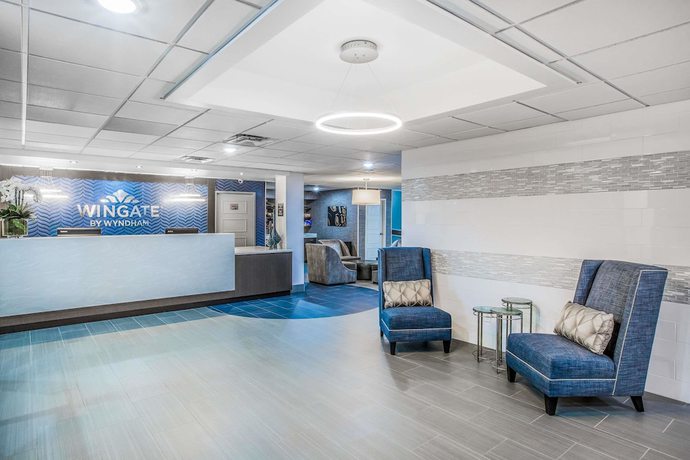 Imagen de los interiores del Hotel Wingate By Wyndham Louisville Fair and Expo. Foto 14