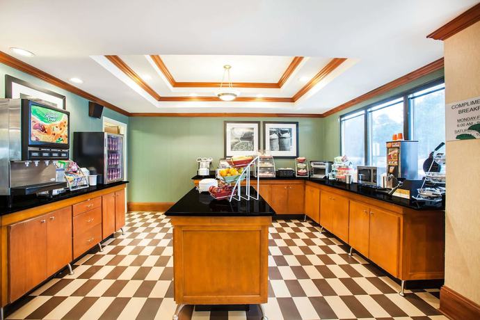Imagen del bar/restaurante del Hotel Wingate By Wyndham North Little Rock. Foto 4