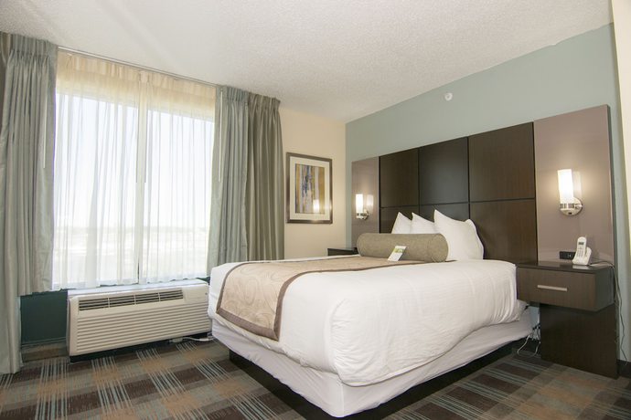 Imagen de la habitación del Hotel Wingate By Wyndham Orlando International Airport. Foto 15