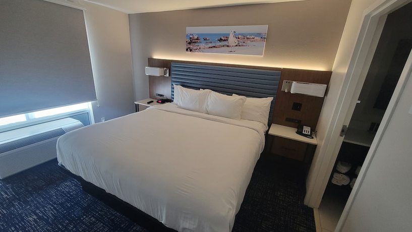 Imagen de la habitación del Hotel Wingate By Wyndham Panama City Area Lynn Haven. Foto 10