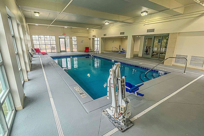 Imagen de la piscina del Hotel Wingate By Wyndham Panama City Area Lynn Haven. Foto 18
