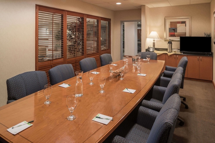 Imagen de los interiores del Hotel Wingate By Wyndham Spokane Airport. Foto 17