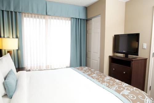 Imagen de la habitación del Hotel Wingate By Wyndham St. Charles. Foto 3