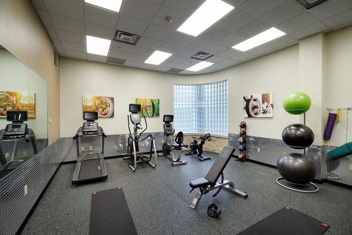 Imagen de los interiores del Hotel Wingate By Wyndham St. Clairsville/wheeling. Foto 12