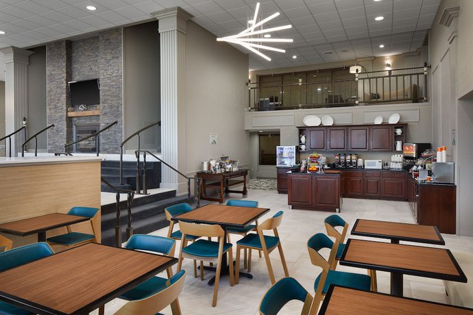 Imagen del bar/restaurante del Hotel Wingate By Wyndham St. Clairsville/wheeling. Foto 3